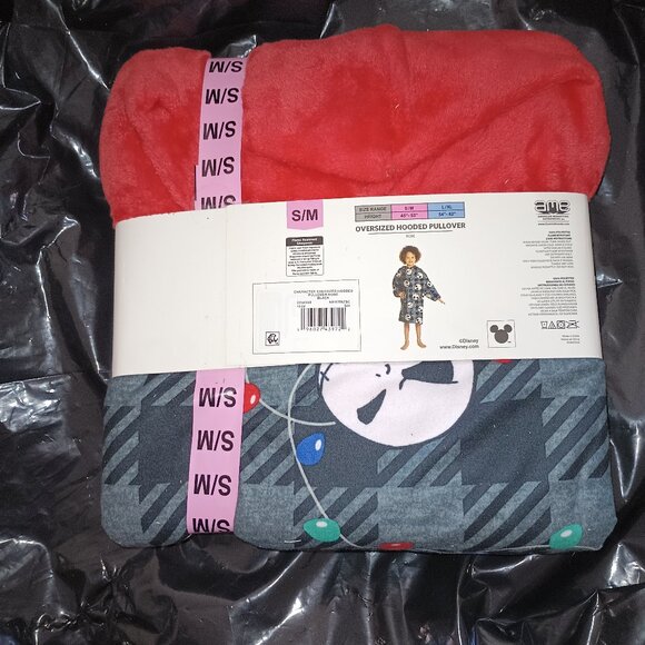 NEW Kids The Nightmare Before Christmas Oversized Hooded Pullover Robe Size S/M - Picture 8 of 10